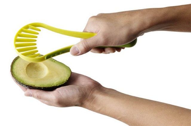 Нож Chef’n для чистки авокадо